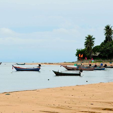 Sananwan Beach B&B Bang Saphan Noi Bagian luar foto